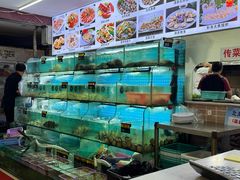 -覃记海鲜美食餐厅