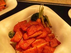 -大中华希尔顿酒店-念自助餐·嗨啤·小龙虾