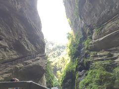 -龙水峡地缝景区