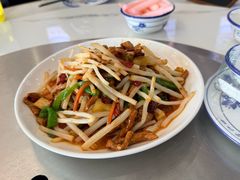 -丹水桥地锅鱼·翘嘴鲌·地方特色全鱼宴(丹江口大坝店)