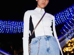 -URBAN REVIVO(欢乐海岸购物中心店)