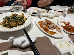 -皇城根·鲁菜济南菜·吊炉烤鸭·炒鸡鱼头(济南旗舰店)