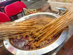 -拈签一笑黄牛肉辣卤串串