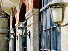 -Fridi Patisserie Cafe