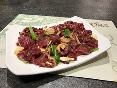 韩式拌肉-完美生活炭火烤肉(二马路店)