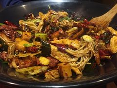 -食乐佳麻辣香锅(森林摩尔商业街区店)