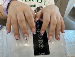 -斯馨·健康美甲美睫