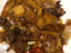 酸笋炒鸡杂-美极鲜食坊(宝安南路店)