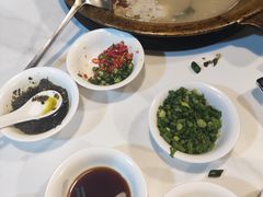 -颜氏双江清水鱼一养身火锅(磁器口店)