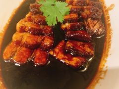 招牌焦糖黑叉烧-维园悦谱·海派家常菜(乌鲁木齐南路店)