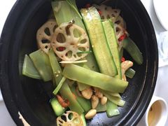 荷塘月色-巴陵全鱼席(湖南老字号汴河街店 )