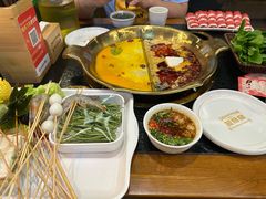 -永發發串串火锅馆·烧烤·大排档(传媒大学店)