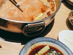 -黔诚多彩火锅(甲秀楼店)