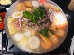 -8锅臭臭锅·正宗台湾小火锅(中心五路店)