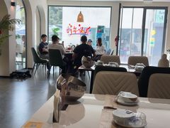-何适山庄·团餐住宿(水长城P2停车场店)