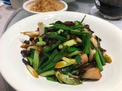 蒜苗炒腊肉-春天来了(印象新天地店)
