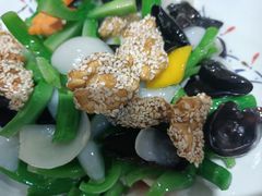 -伊和园清真餐饮