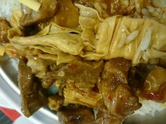 支竹焖牛腩-72街红烧排骨饭(海珠丽影广场店)