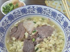 -一间楼牛羊肉泡馍馆(东一路店)