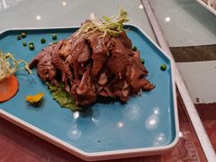 -皇宫大酒店
