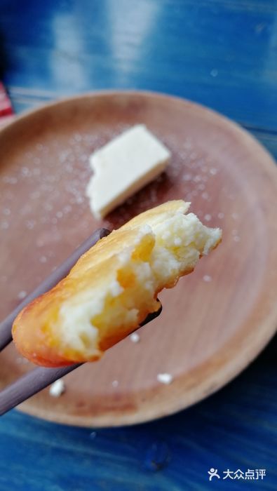 诺敏塔拉奶茶(满洲里店)奶渣饼图片