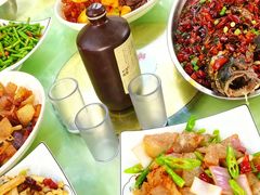 -秦扬居特色菜馆(上王村)