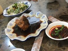 -周家大连水饺(美专校街店)