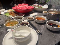 -德天肥牛海鲜火锅(城西银泰店)