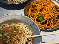 -巴厘龙虾·榜首油焖大虾(洞庭·艺术洋房店)