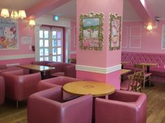 -Hello Kitty Cafe(弘大店)
