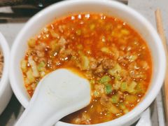 -海底捞火锅(曹安公路店)