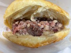 -闫家驴肉老店(华电一校店)