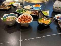 -山川小町·极番烧肉(新地假日广场店)