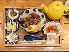 -啢啢茶寮(芳华横街店)