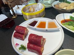 -蝴蝶里·粤菜·点心(滨江龙湖店)