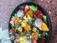 烤南瓜藜麦沙拉-La Terre乐田(万象城店)