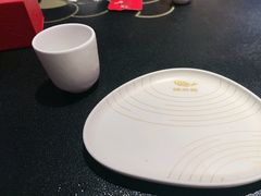-辣尚瘾·烤鱼·新川菜(牡丹园直营店)