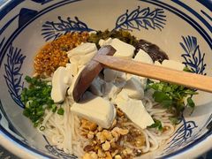 -蜗牛小馆醉乡民谣云南菜(惠新西里店)