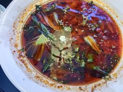 -川流不息·地道川菜·小龙虾(新松江路店)