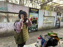 -东湖小天池真人CS彩弹野战基地