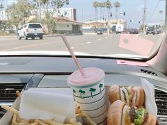 -In-N-Out Burger(LAX)