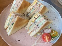 -洛蒂·咖啡与轻食