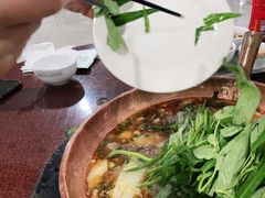 -朝伟清真铜瓢牛肉馆(三十年老·店)