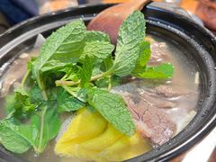 薄荷牛肉锅-一坐一忘云南菜(三里屯店)