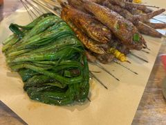 -郑记•不夜城烧烤•龙虾•虾蟹(黄鹤楼店)
