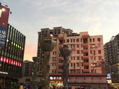 -江燕路万科里