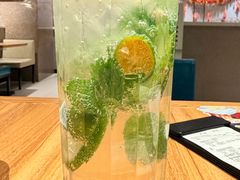 -独食火锅·半米屋台(直营总店)