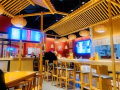 大堂-八二小区抄手(龙湖上城天街店)