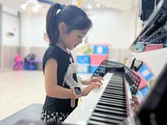 -小荧星艺校(浦东中环分校)