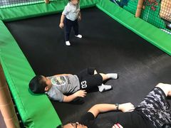 -蒙特利亲子乐园